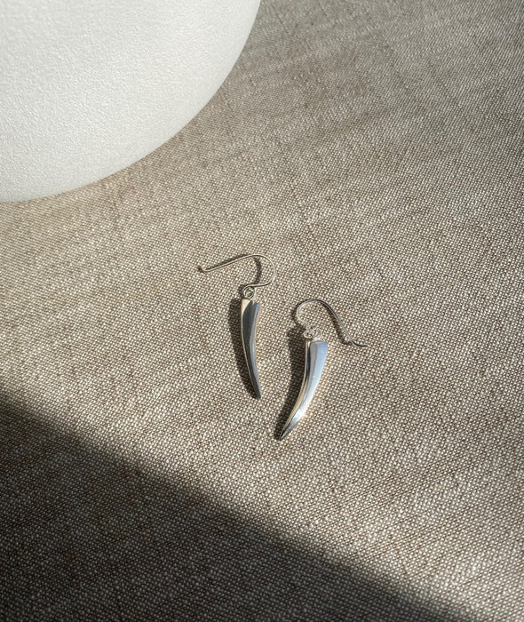 FANG EARRINGS STERLING SILVER WITH EARWIRE