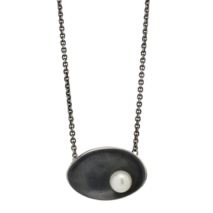 LITTLE TREASURE NECKLACE