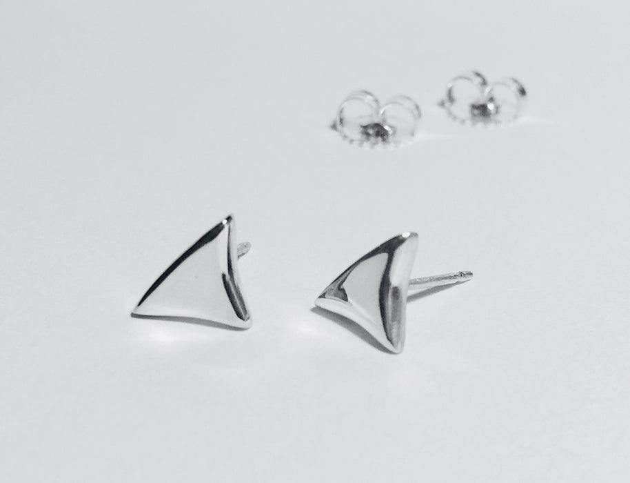 THORN STUDS IN STERLING SILVER