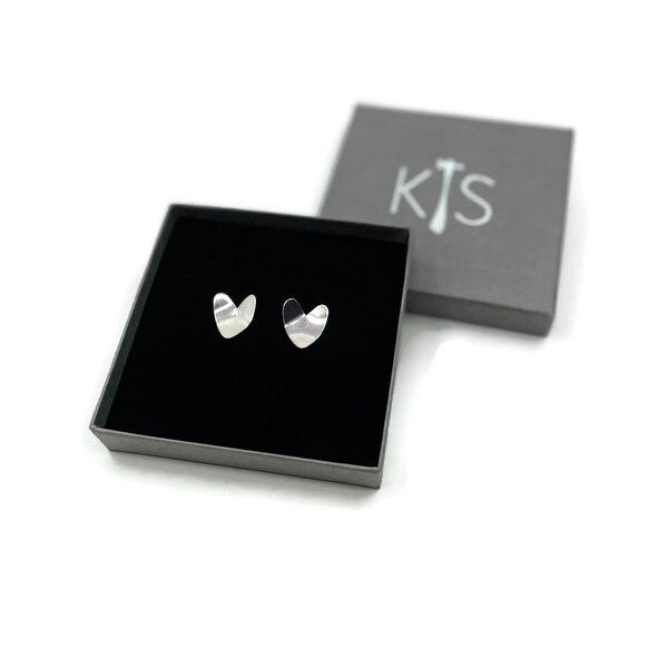 GIFT GUIDE