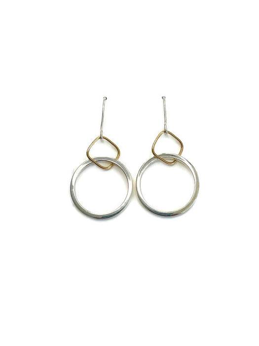 CIRCLE AND SQUARE LAGOM EARRINGS IN GOLD AND SILVER